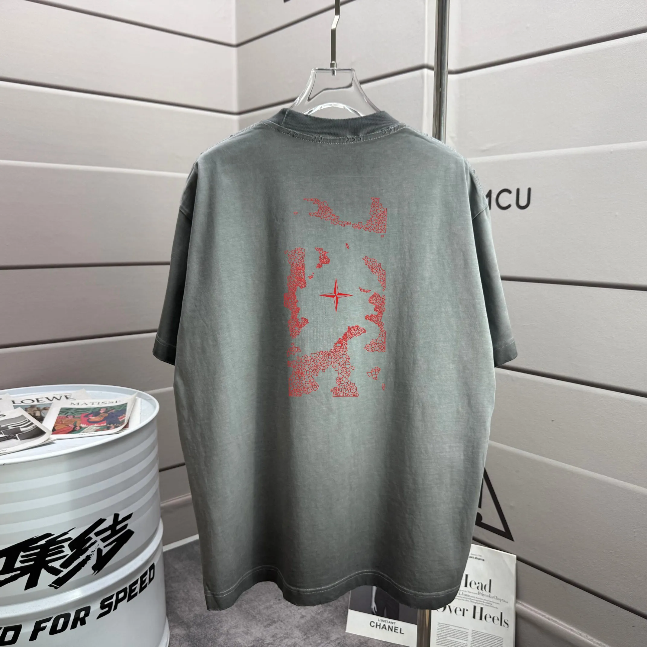 P160 Ston* islan* 石*岛 2025 autumn and winter new style, washed and worn 320g round neck short-sleeved tee, loose version for men and women, color: washed black, washed white, washed gray, washed brown gray Size: S M L XL XXL Size: S (90-130 catties) M (120-150 catties) L (140-165 catties) (160-180 catties) XXL (180-210 catties)